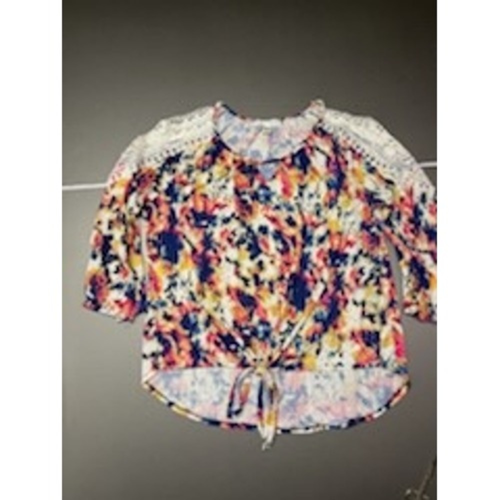 New York Laundry Tie Dye Crochet Lace Trim Tie Front Top 1X Multi-Color